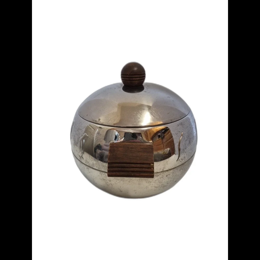 Vintage West Bend Penguin Ice Bucket Bakelite MCM Mid Century Stewardess Chrome